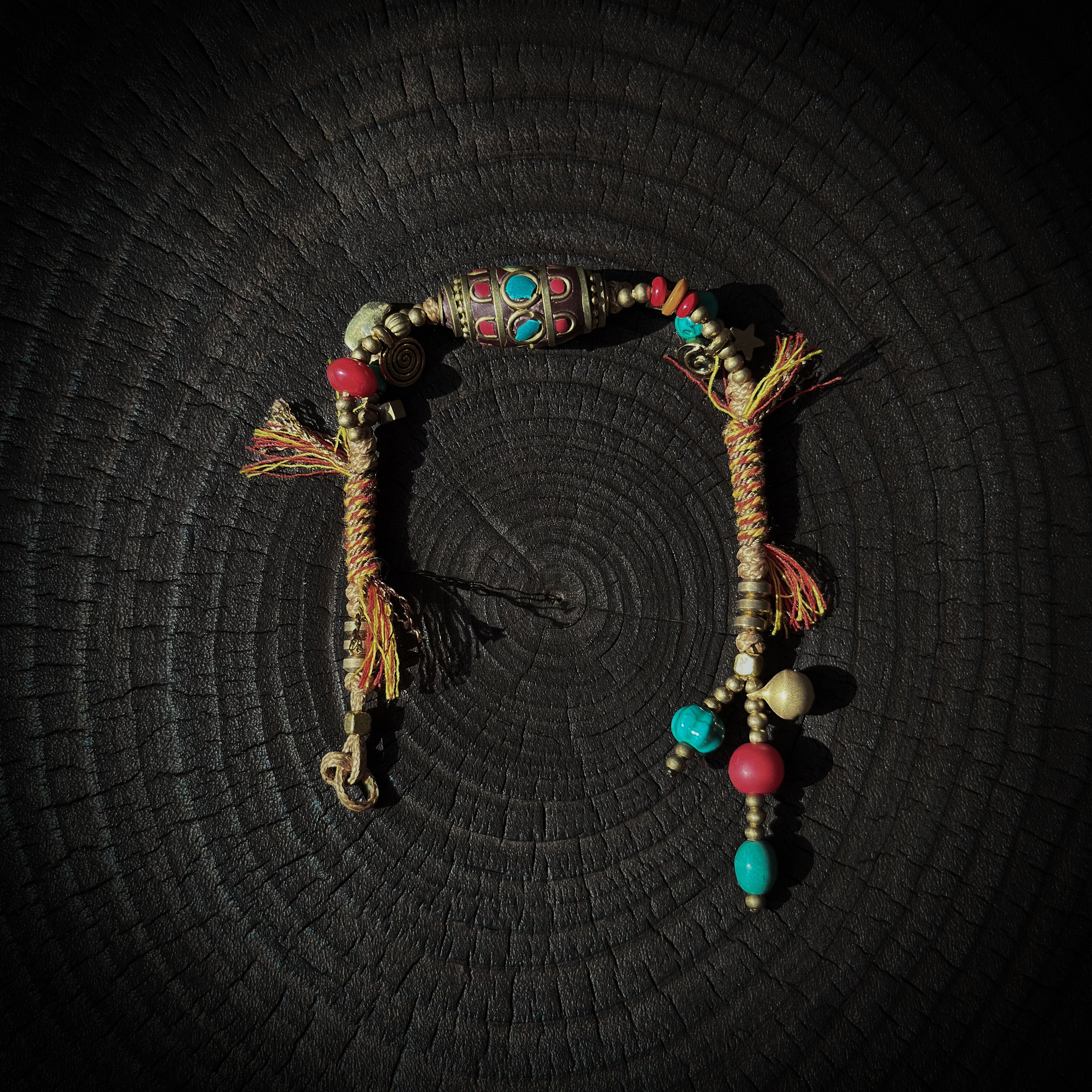 Tibetan Tribal Wax Rope Bracelet – A Vintage and Adjustable Handcrafted Accessory