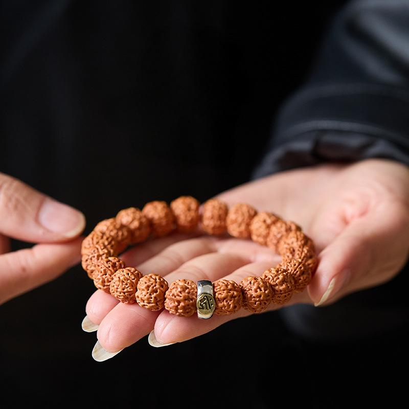 Pulsera Bodhi Vajra del Pequeño Rey: un símbolo de fuerza y poder espiritual