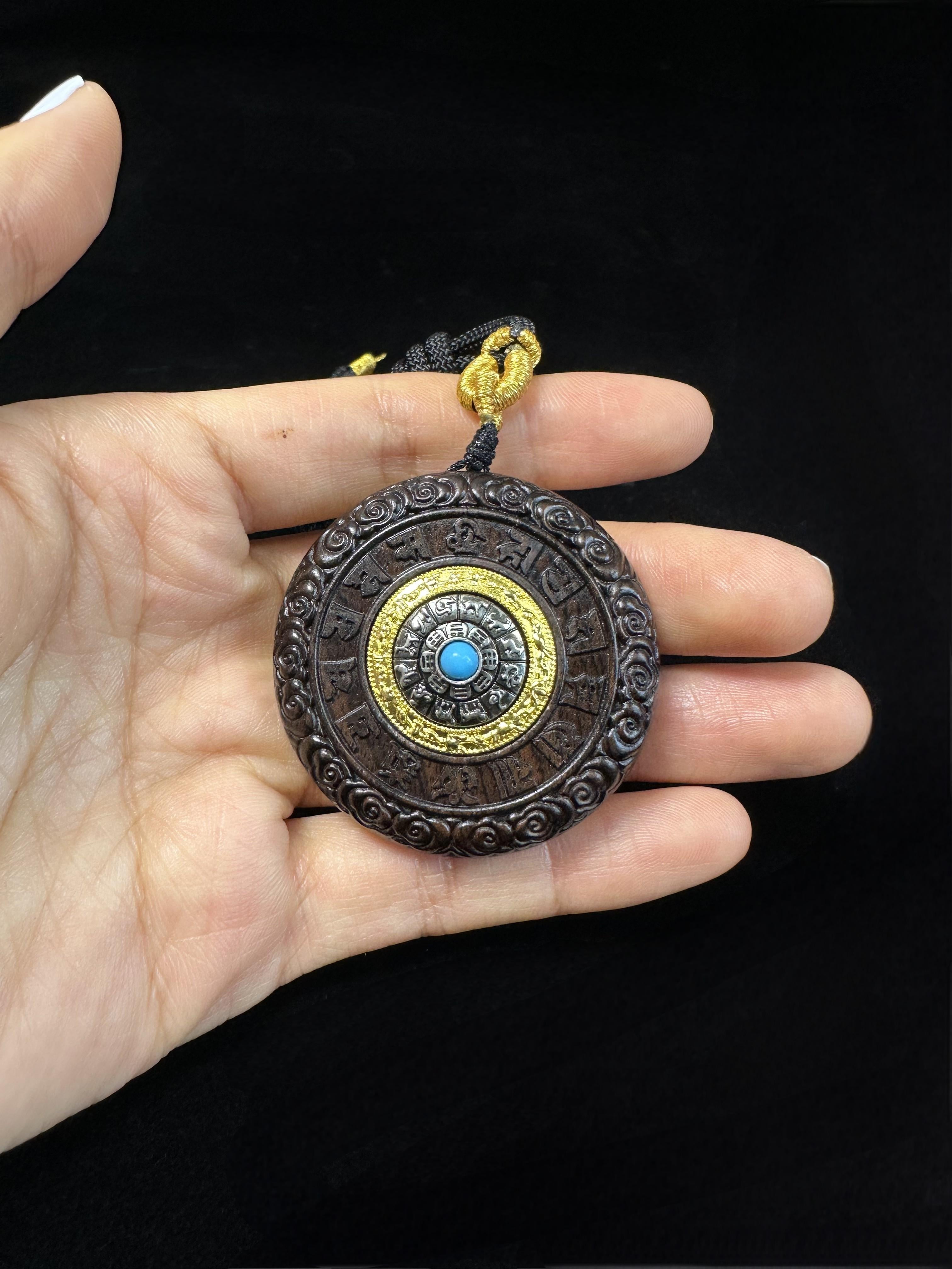 Zodiac Amida Buddha Anhänger – Original chinesisches Design, schwarzes Ebenholz