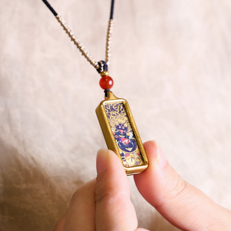 Mini collar Thangka tibetano pintado a mano - Gran Rey Negro / Guardián Zajilam