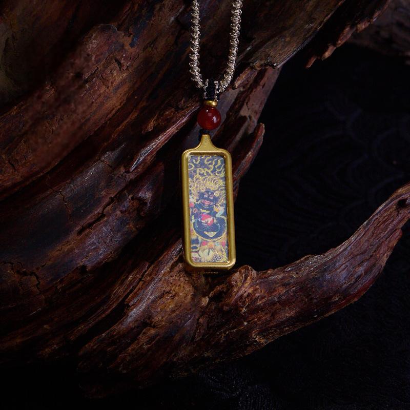 Mini collar Thangka tibetano pintado a mano - Gran Rey Negro / Guardián Zajilam
