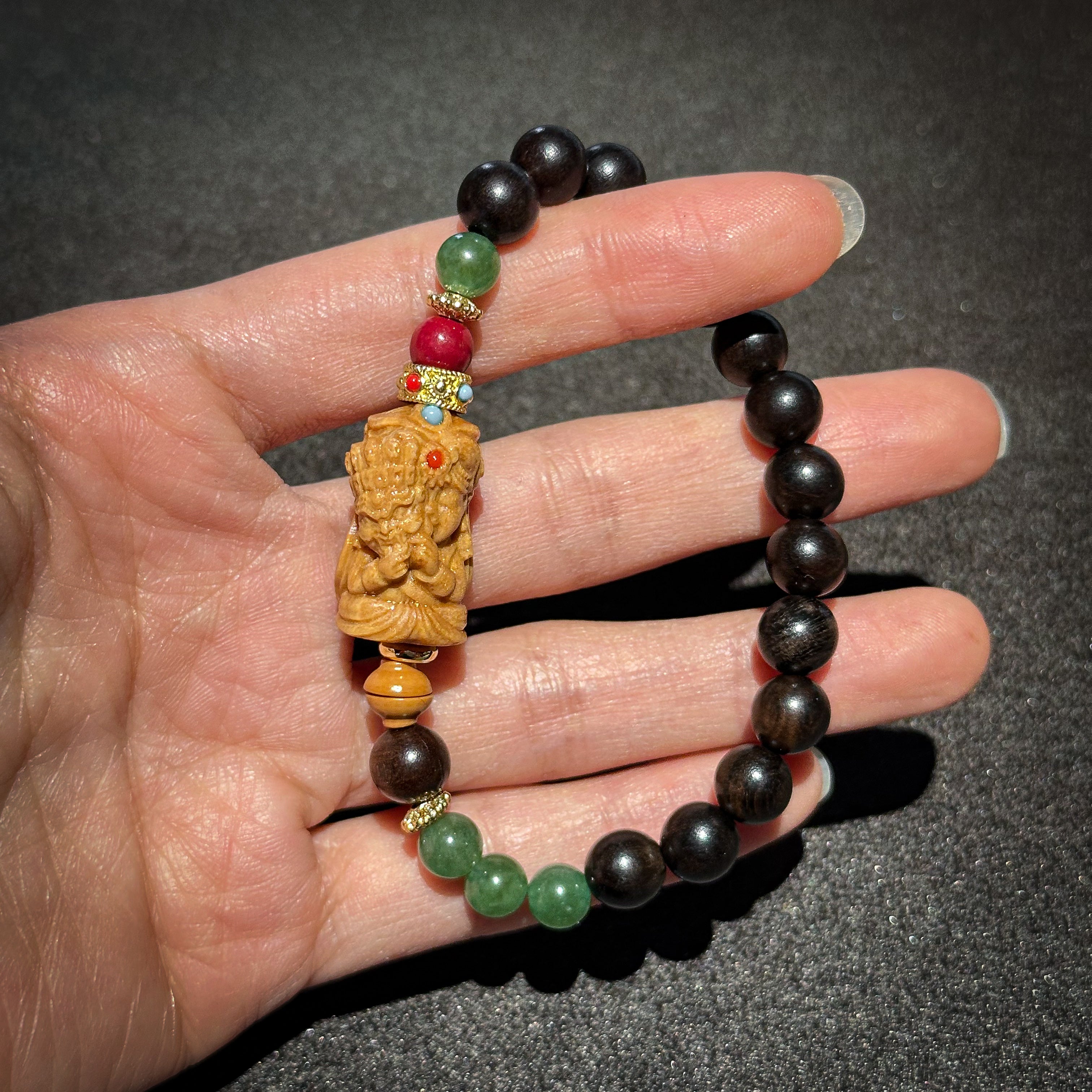 Agarwood Bead Bracelet – A Symbol of Serenity and Spiritual Harmony