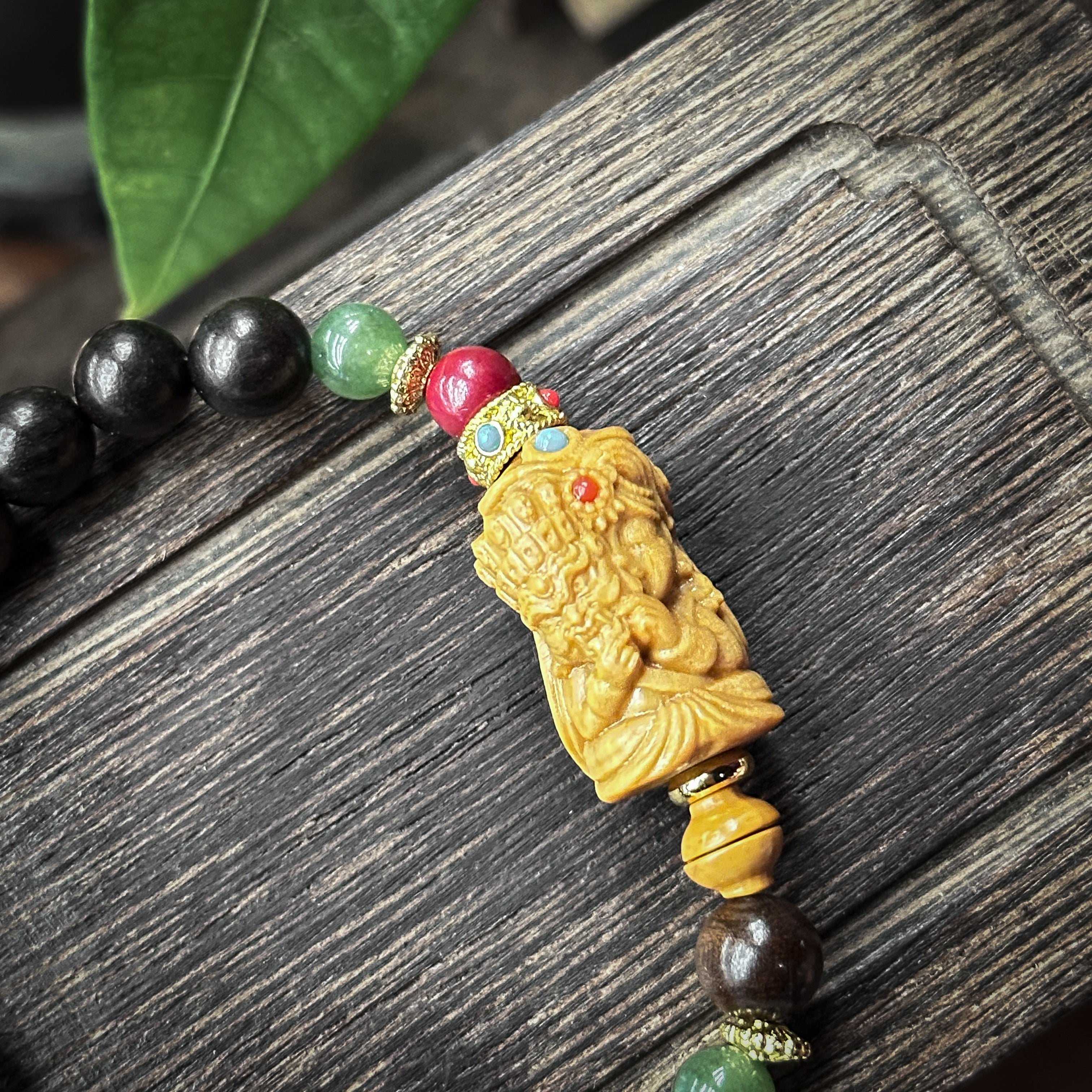 Agarwood Bead Bracelet – A Symbol of Serenity and Spiritual Harmony