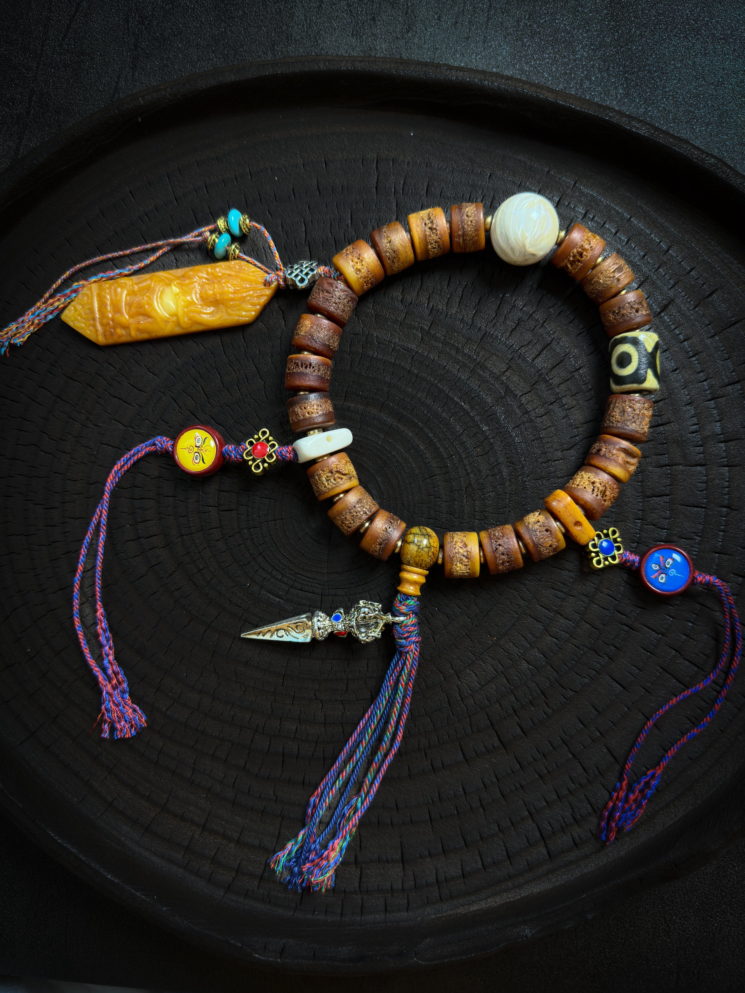 Yak Skull Amber Gabba Bracelet – Tibetan Strength and Protection