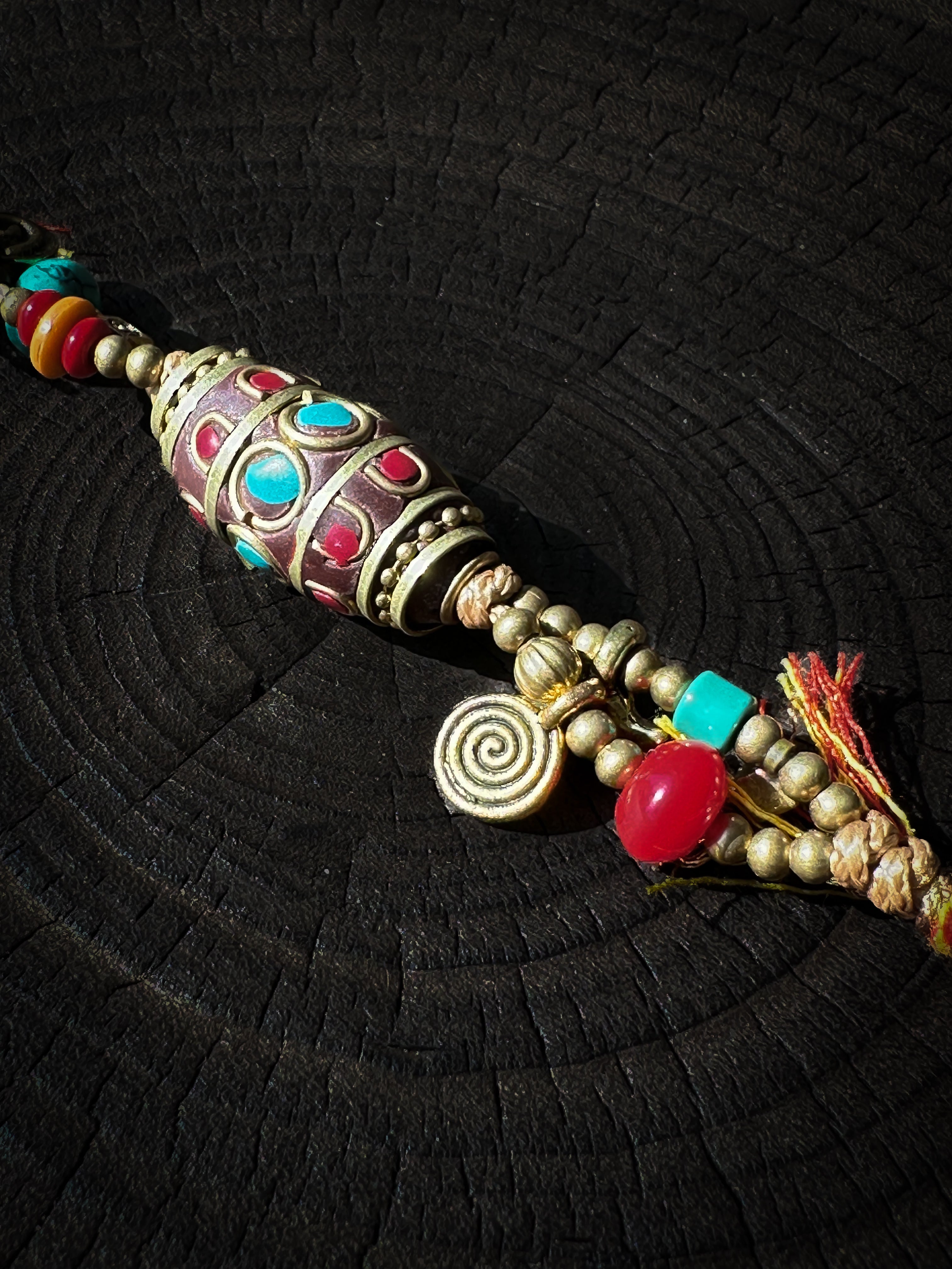 Tibetan Tribal Wax Rope Bracelet – A Vintage and Adjustable Handcrafted Accessory