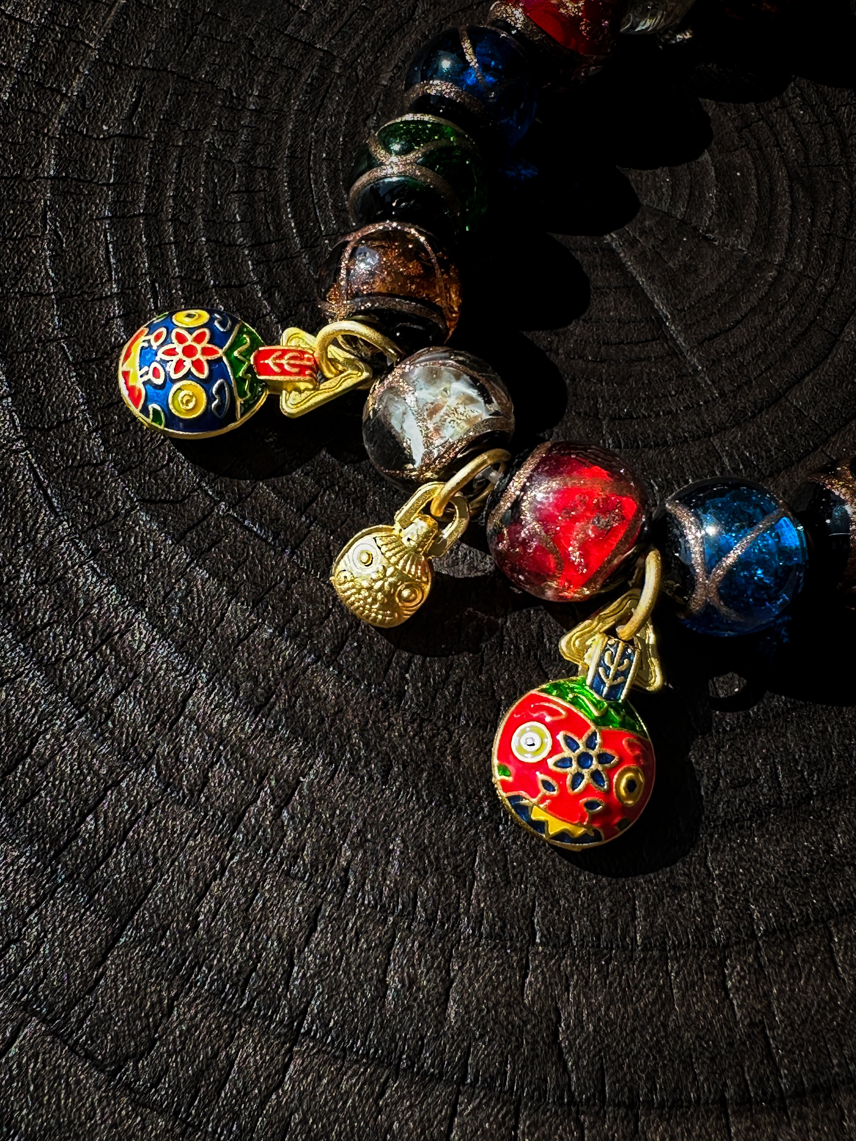 Five-Color Scented Ash Glass Bracelet – The Golden Beast Family Trio