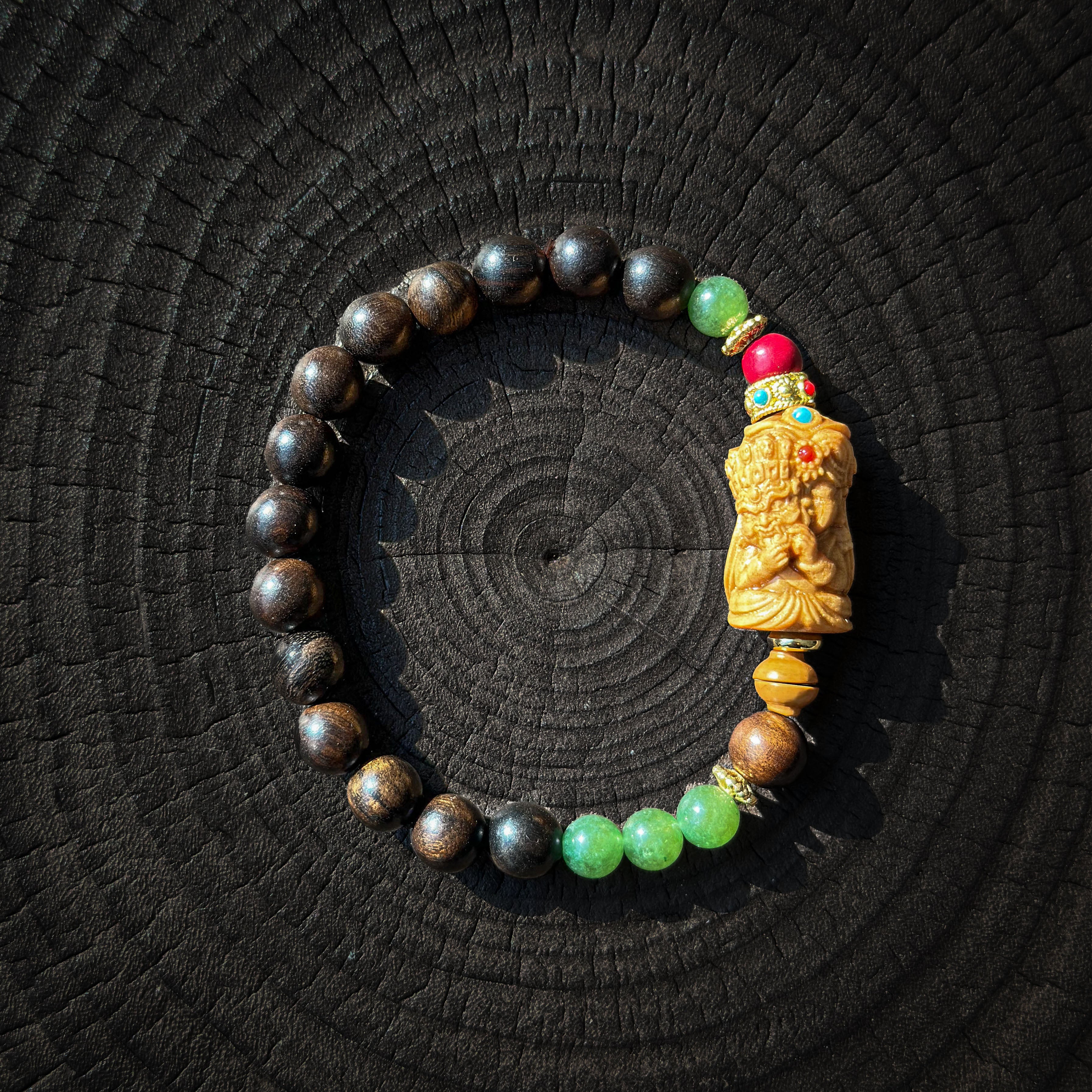 Agarwood Bead Bracelet – A Symbol of Serenity and Spiritual Harmony