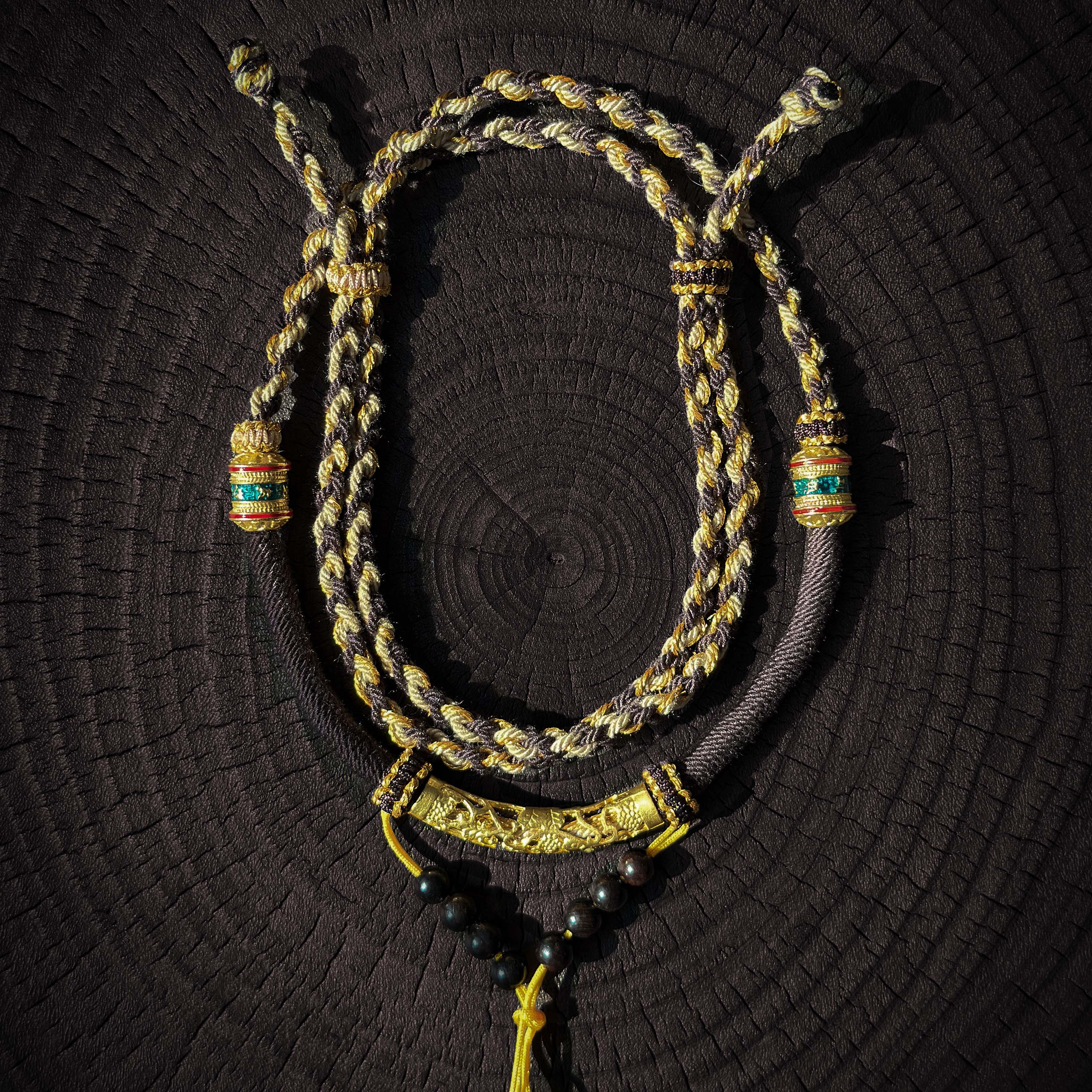 High-End Tibetan Handmade Cotton Pendant Necklace – A Unique Symbol of Craftsmanship