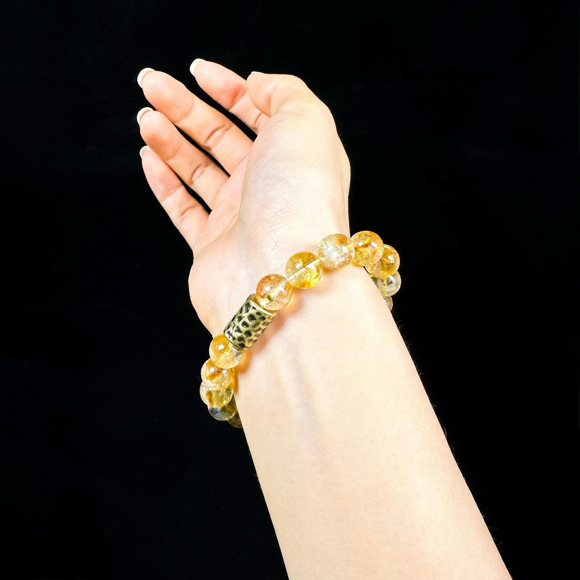 Natural Citrine Bracelet – A Symbol of Prosperity and Positivity