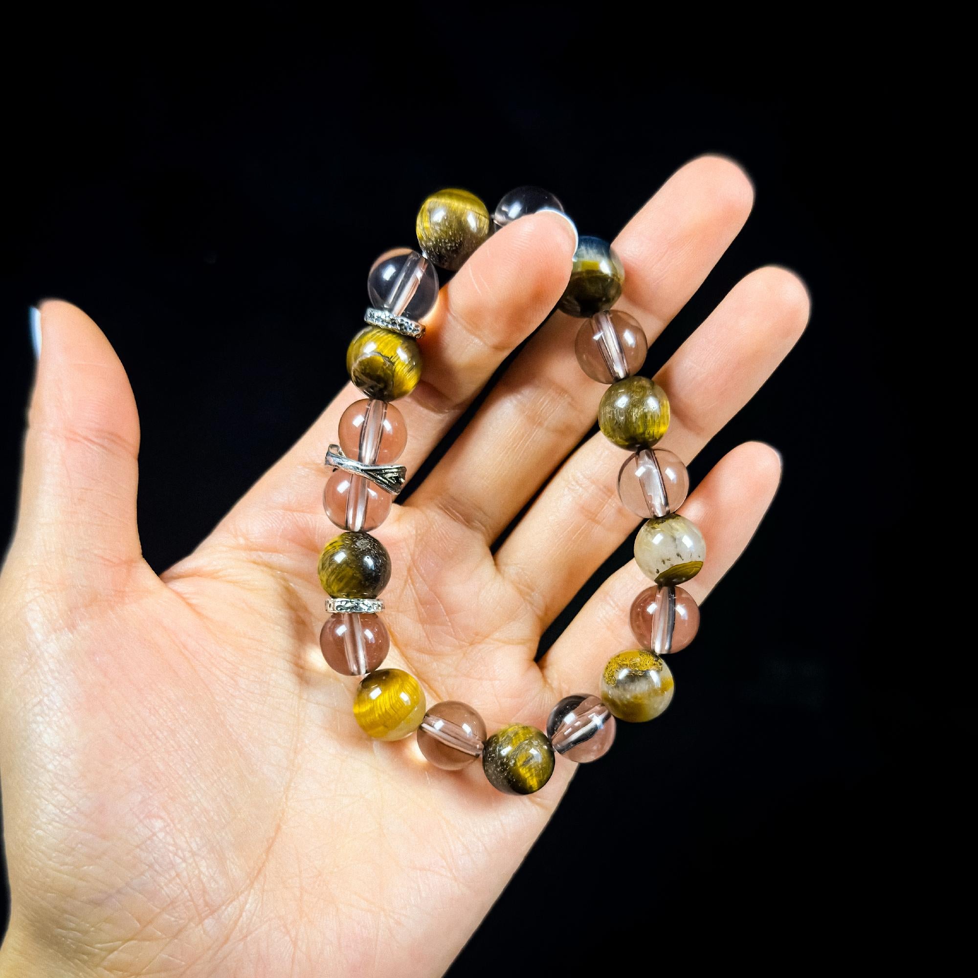 Insight of the Eye High-End Tiger’s Eye Bracelet – A Symbol of Strength and Clarity